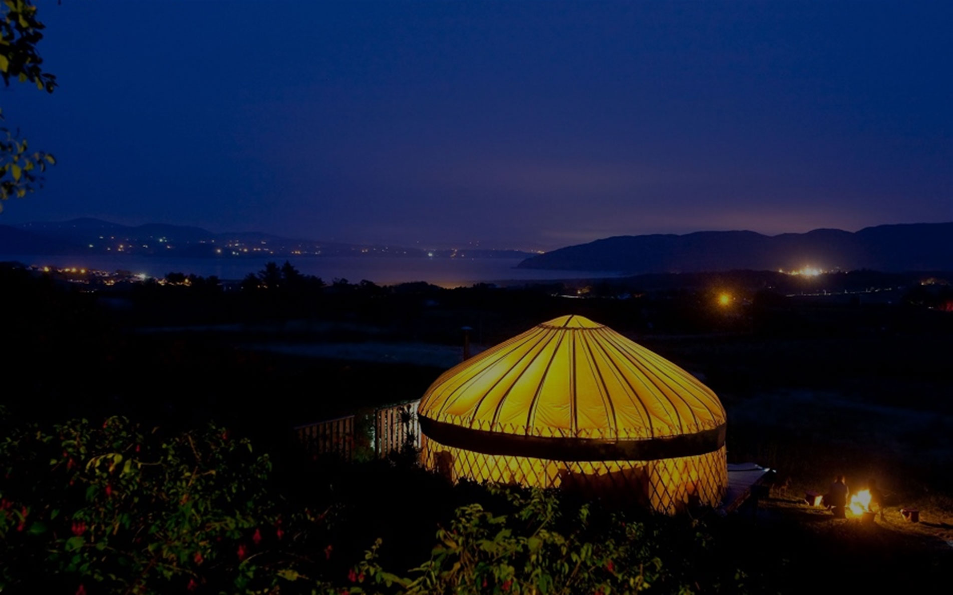 Mulroy yurt by night